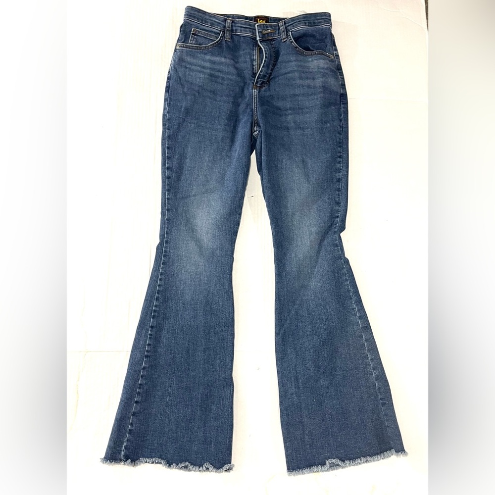 LEE JEANS RAW HEM BELL BOTTOM JEANS